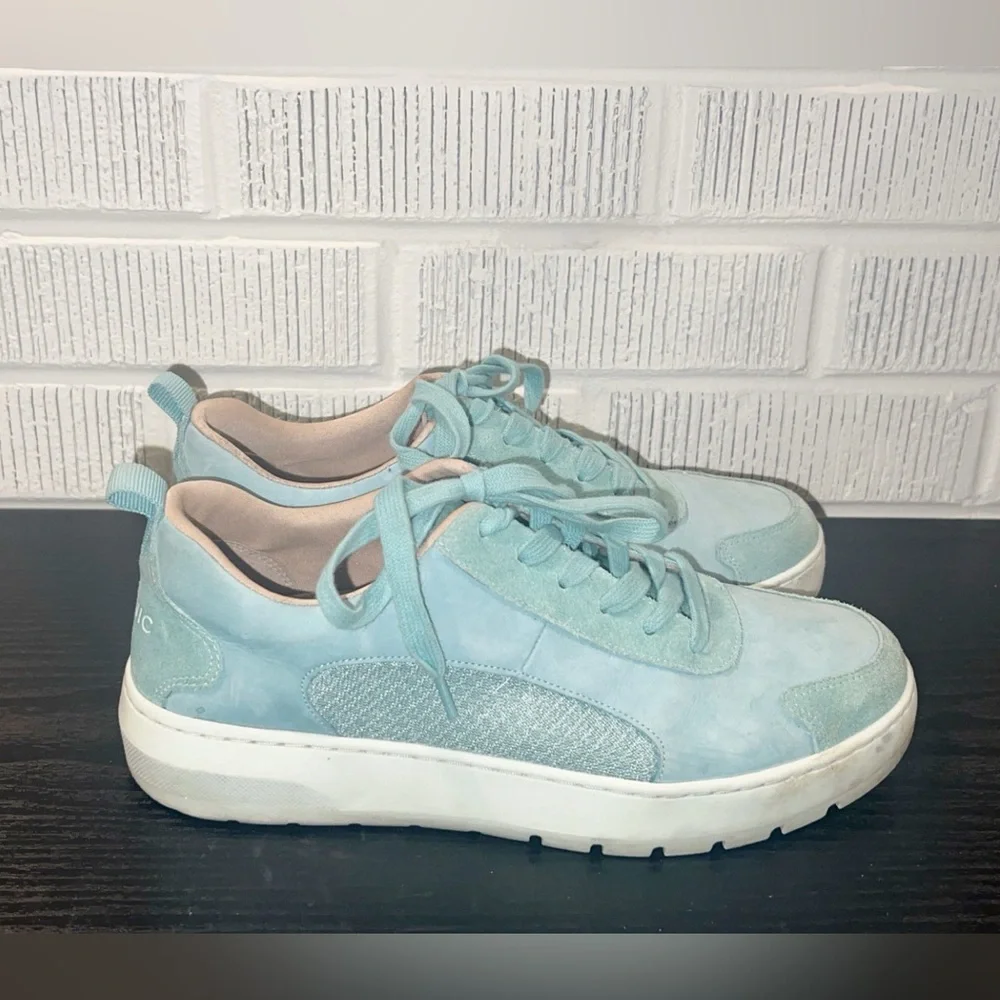 VIONIC Teal Suede Platform Sneaker